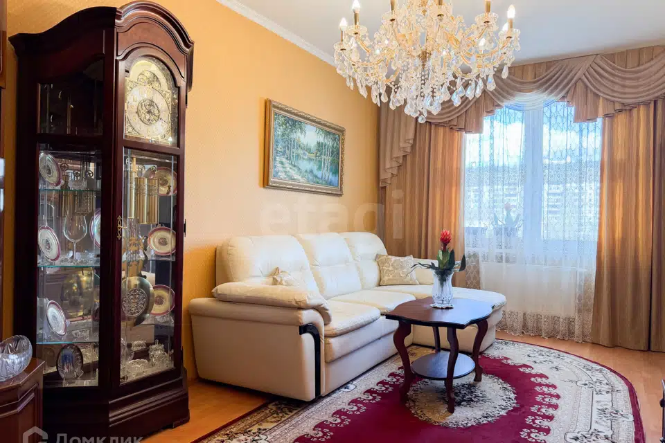 Продаётся 2-комнатная квартира, 72.2 м²