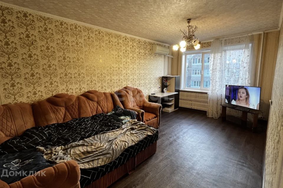 Продаётся 2-комнатная квартира, 55 м²