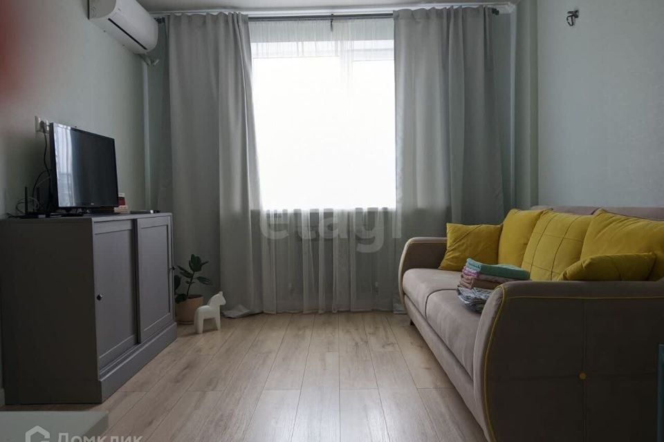 Продаётся 1-комнатная квартира, 33 м²