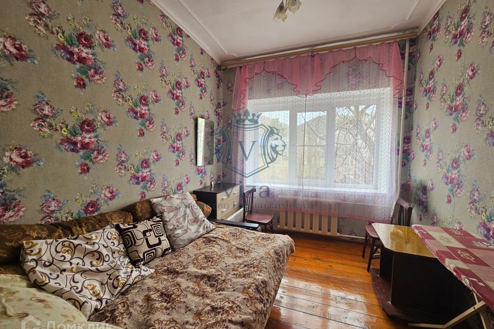 Продаётся 4-комнатная квартира, 93 м²
