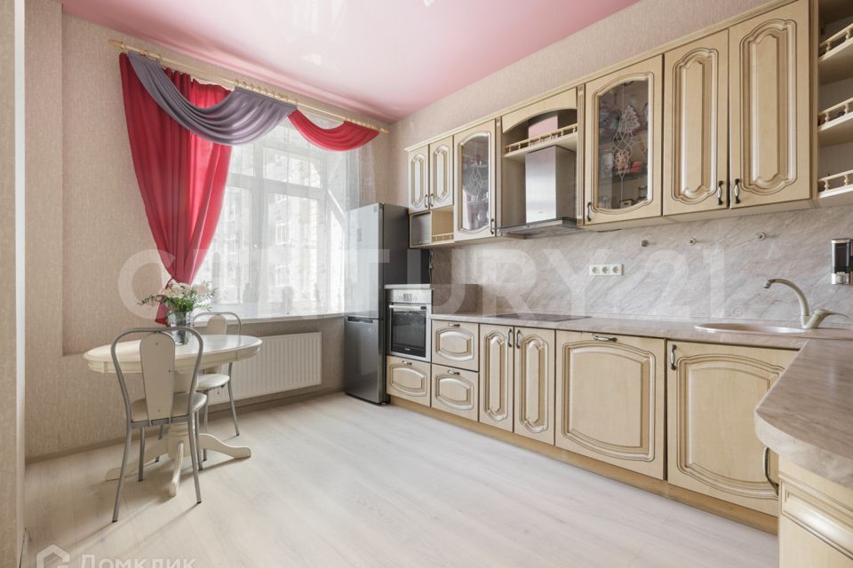 Продаётся 2-комнатная квартира, 64.2 м²