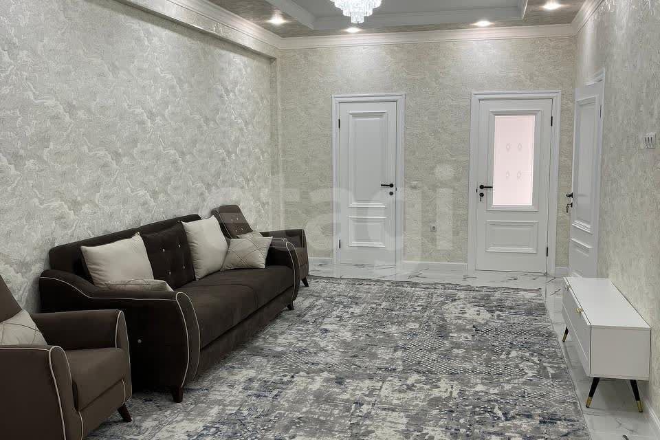 Продаётся 3-комнатная квартира, 115 м²