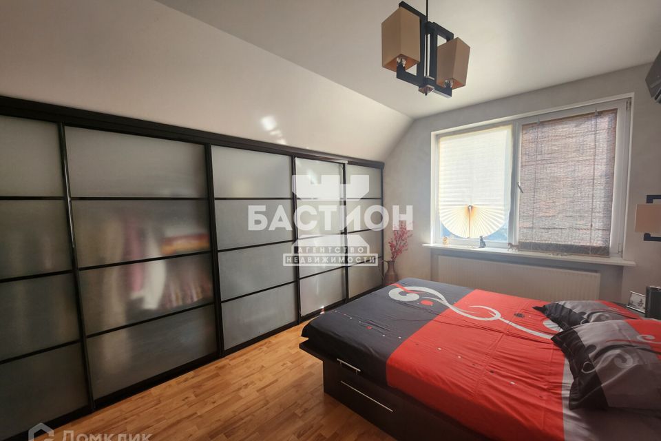 Продаётся 3-этажный дом, 388.3 м²