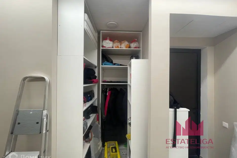 Продаётся 1-комнатная квартира, 62.6 м²