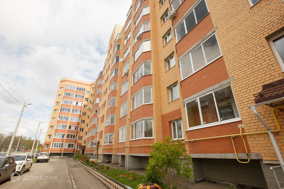 Продаётся 2-комнатная квартира, 68.9 м²