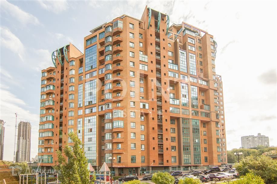 Продаётся 6-комнатная квартира, 255 м²