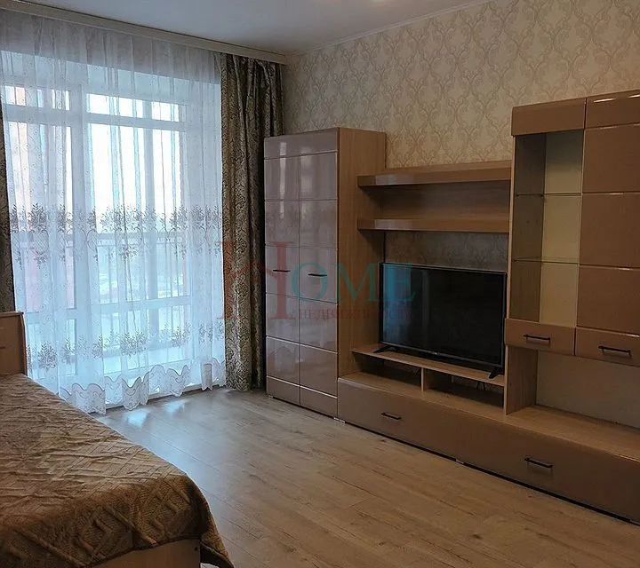 Сдаётся 1-комнатная квартира, 46 м²