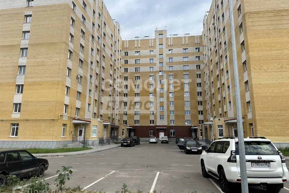 Продаётся 2-комнатная квартира, 47.7 м²