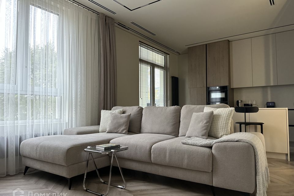 Сдаётся 2-комнатная квартира, 66 м²