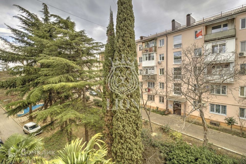 Продаётся 3-комнатная квартира, 54.9 м²