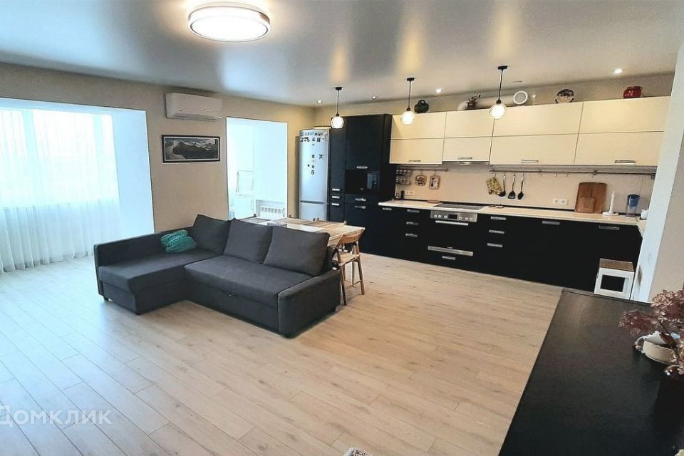 Продаётся 3-комнатная квартира, 80 м²