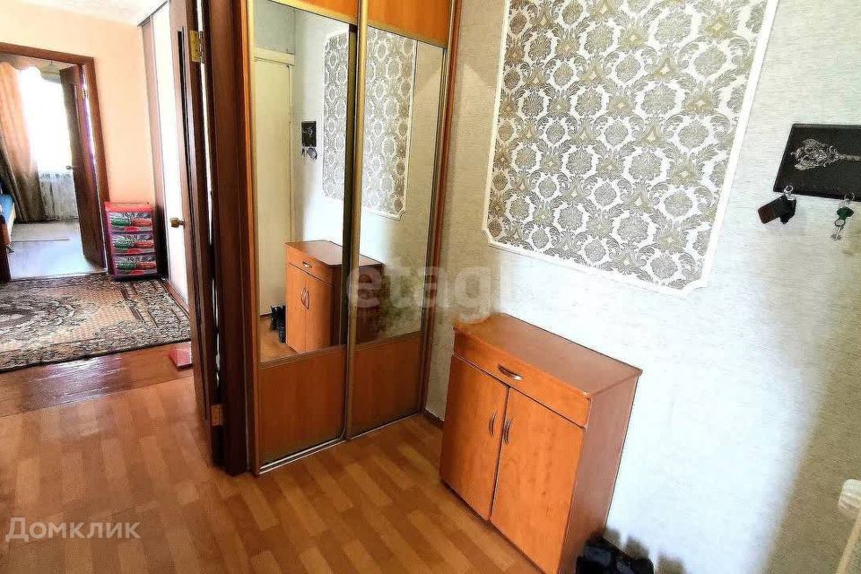 Продаётся 3-комнатная квартира, 61.4 м²