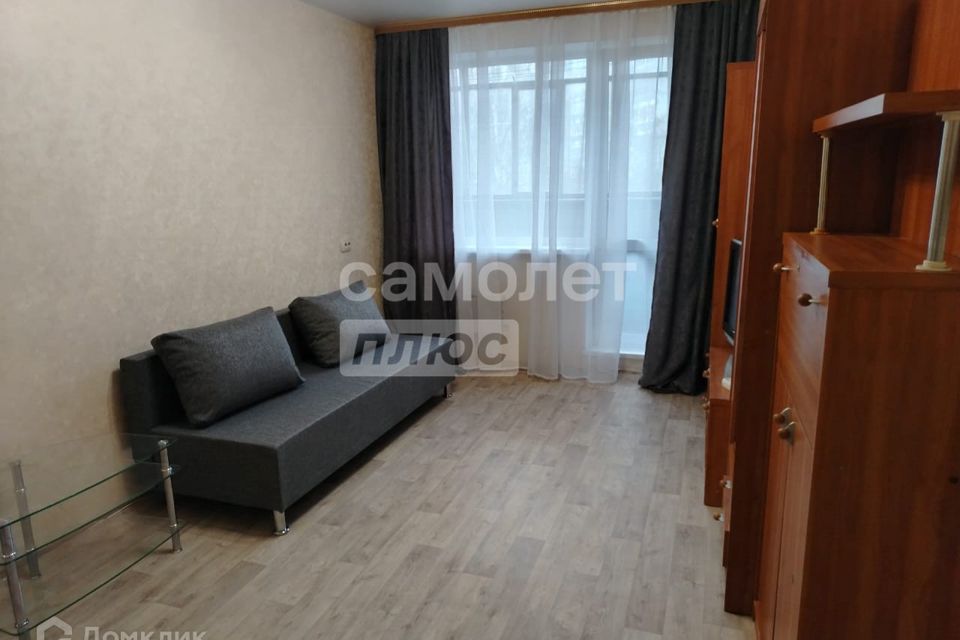 Сдаётся 2-комнатная квартира, 42.4 м²
