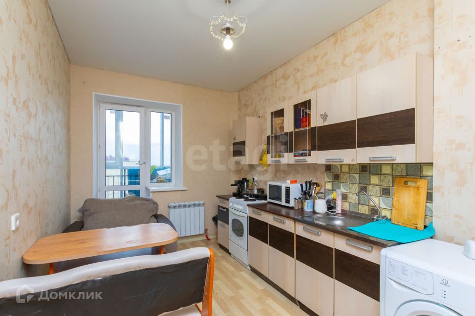 Продаётся 1-комнатная квартира, 37.7 м²