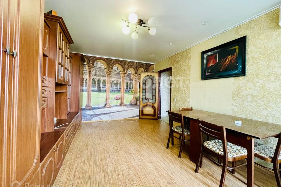 Продаётся 2-комнатная квартира, 49.9 м²