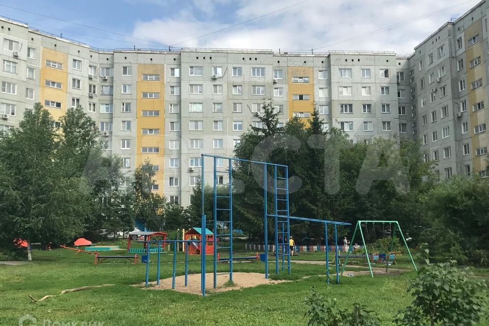 Продаётся 3-комнатная квартира, 62.3 м²