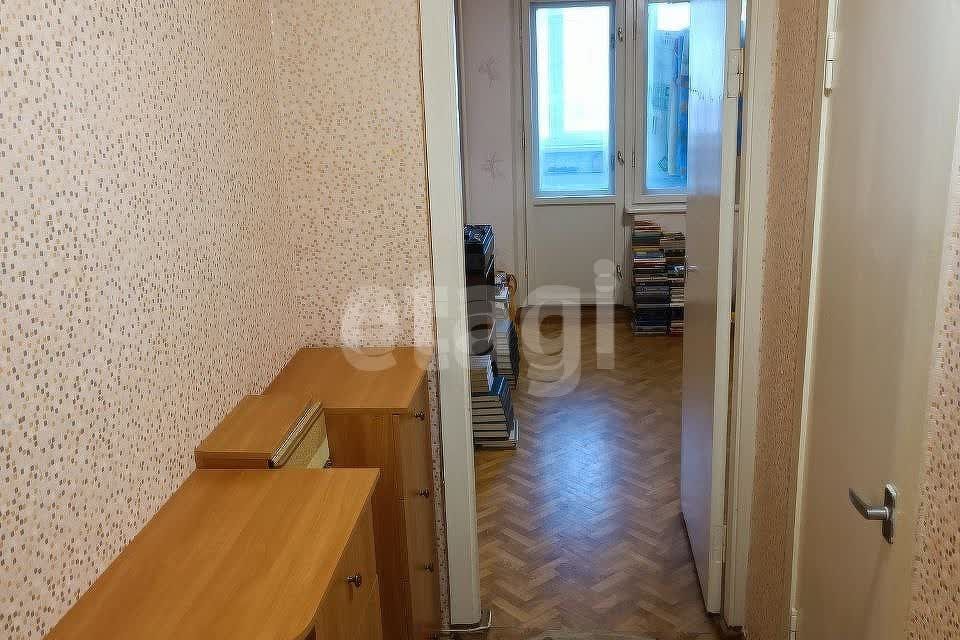Продаётся 3-комнатная квартира, 60.8 м²
