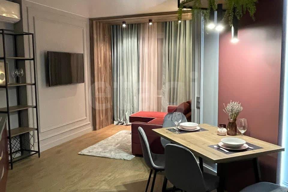 Продаётся 2-комнатная квартира, 82 м²
