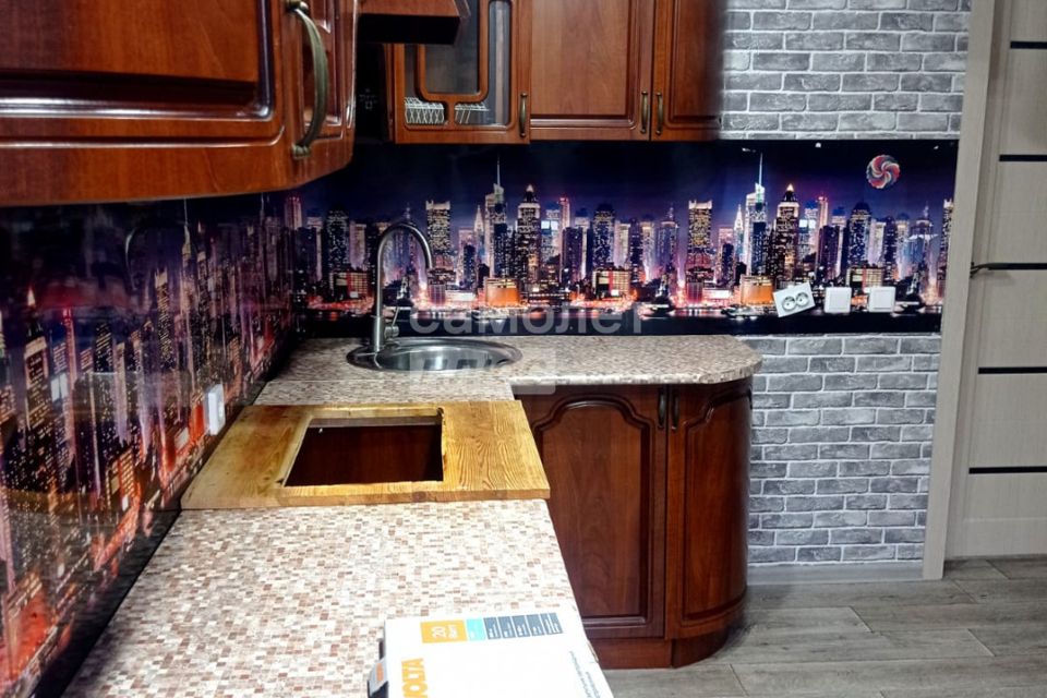 Сдаётся 1-комнатная квартира, 40 м²