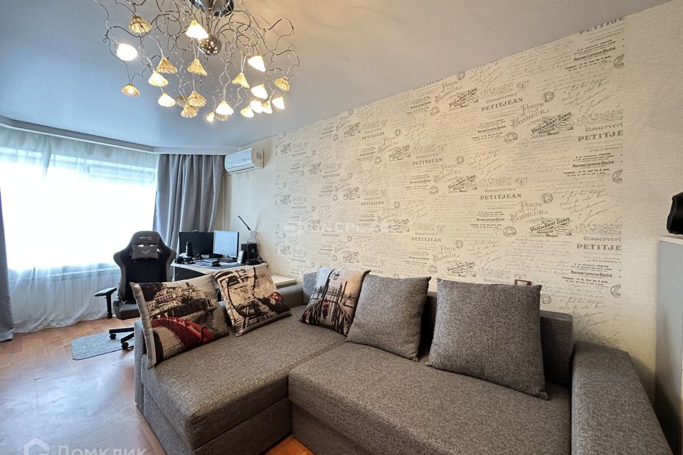 Продаётся 2-комнатная квартира, 54.7 м²