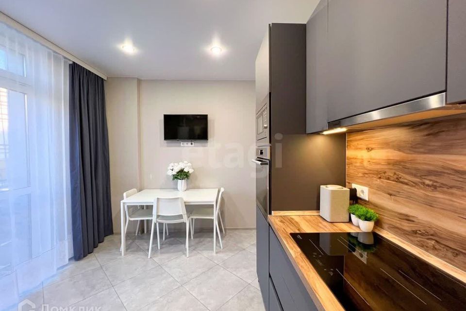 Продаётся 3-комнатная квартира, 91.8 м²