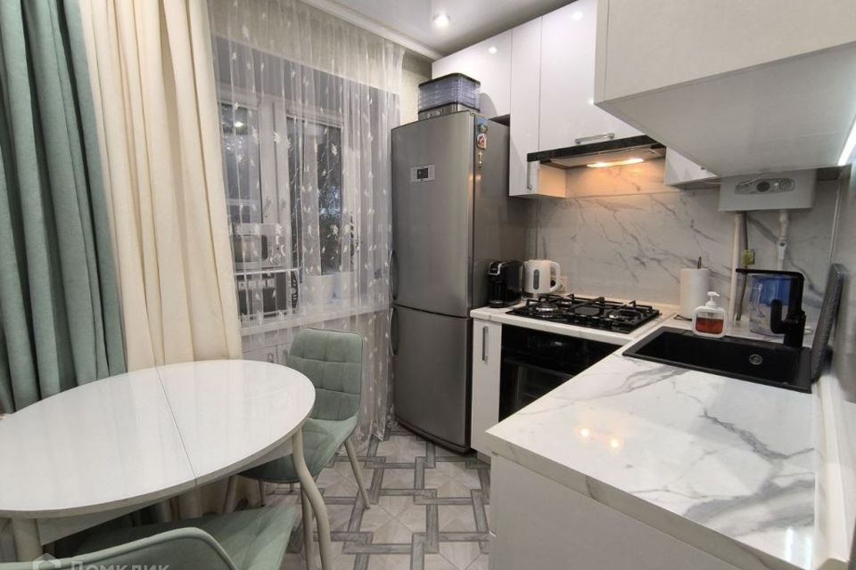 Продаётся 2-комнатная квартира, 41.2 м²