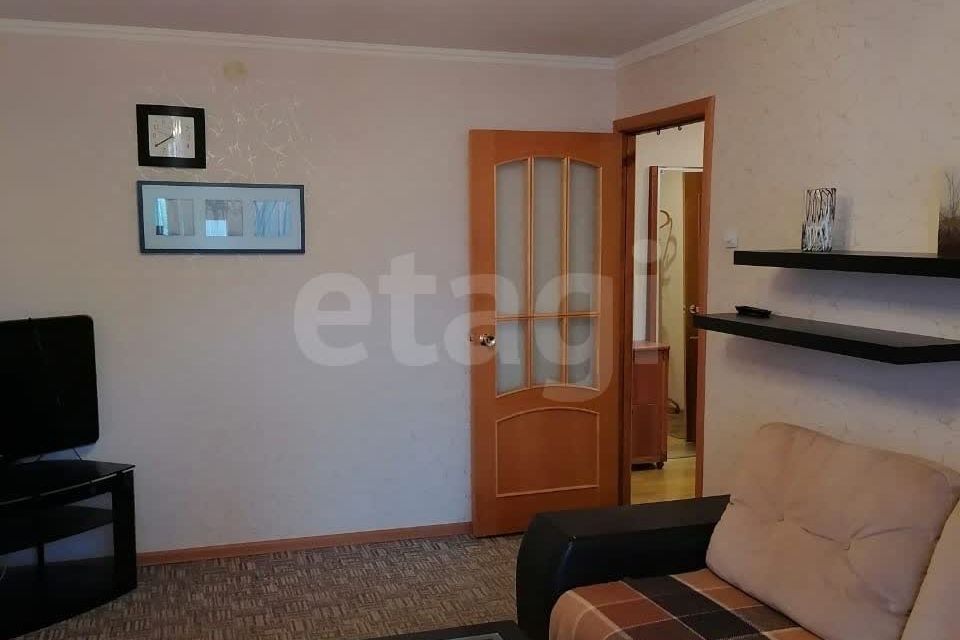 Сдаётся 2-комнатная квартира, 55 м²