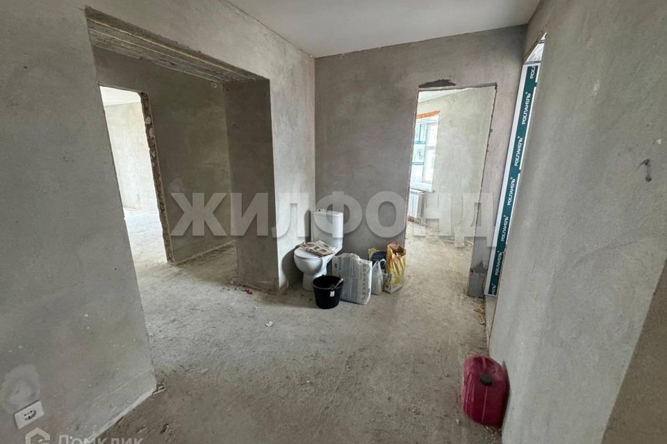 Продаётся 3-комнатная квартира, 96.4 м²