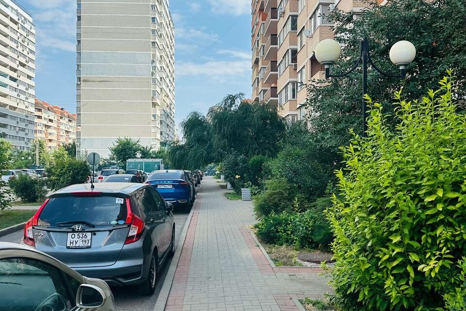 Продаётся 2-комнатная квартира, 47.4 м²