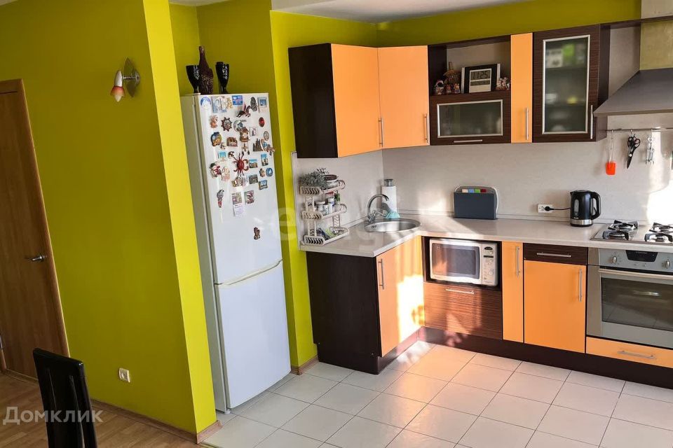 Продаётся 3-комнатная квартира, 73 м²