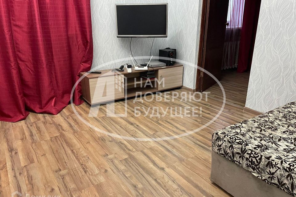 Продаётся 3-комнатная квартира, 59.6 м²