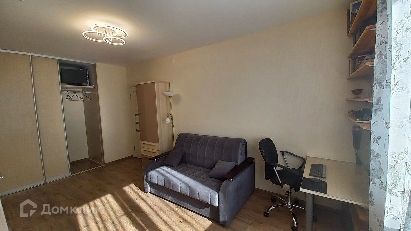 Продаётся 1-комнатная квартира, 35 м²
