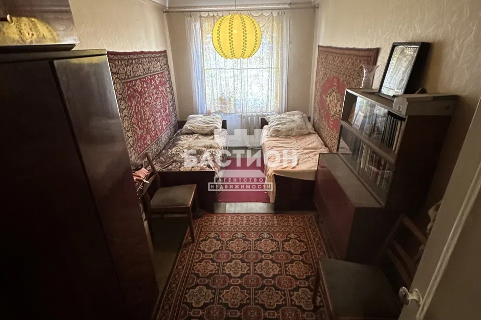 Продаётся 3-комнатная квартира, 52.5 м²