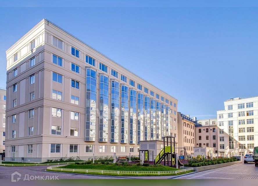 Продаётся 2-комнатная квартира, 97.4 м²