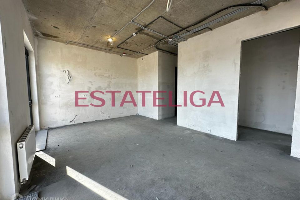 Продаётся 2-комнатная квартира, 63.6 м²