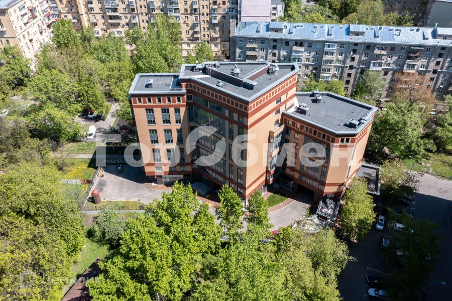 Продаётся 3-комнатная квартира, 125 м²