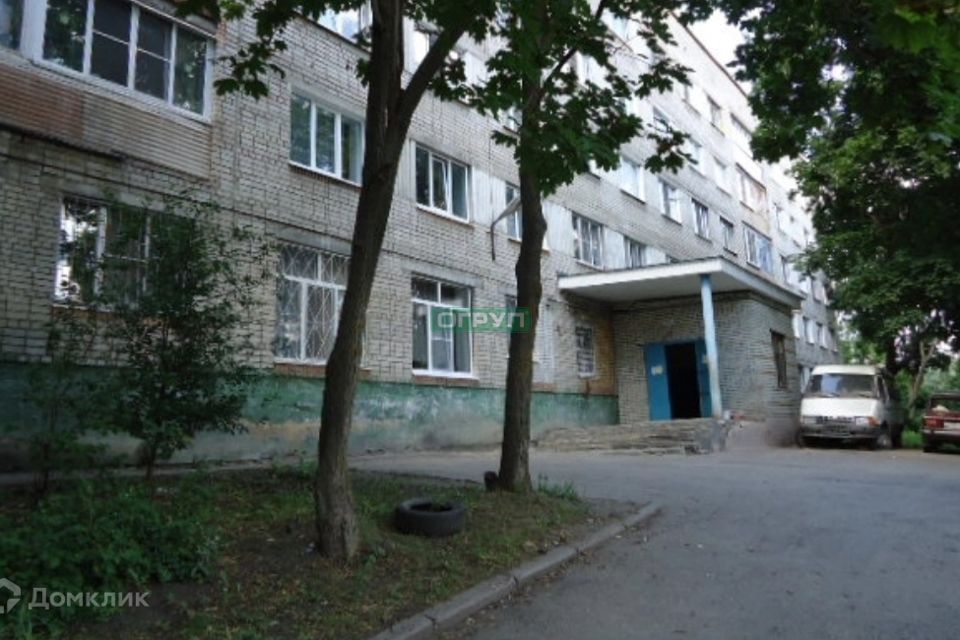 Продаётся комната в 5-комн. квартире, 12.5 м²