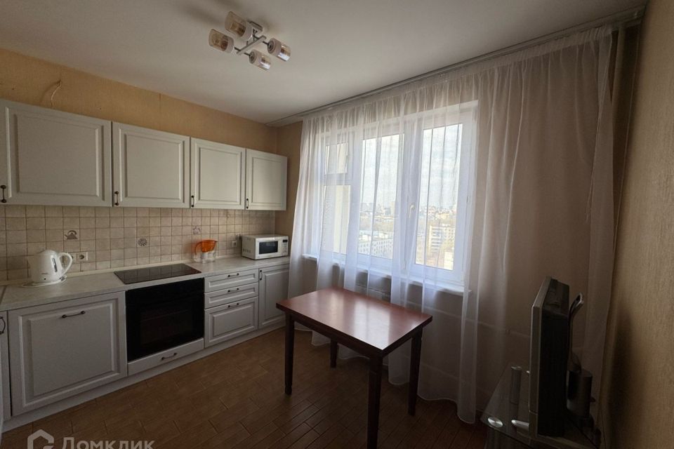 Сдаётся 4-комнатная квартира, 96.1 м²