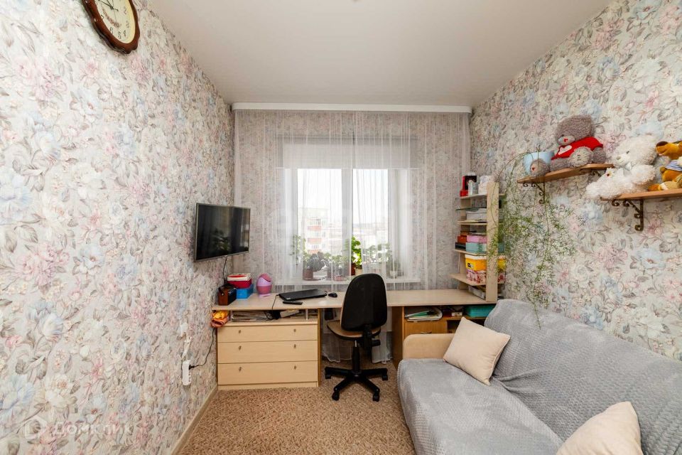 Продаётся 3-комнатная квартира, 74.7 м²