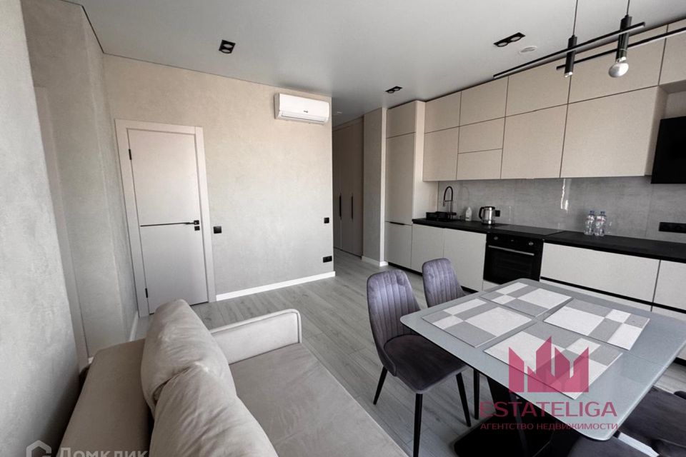 Продаётся 2-комнатная квартира, 53 м²