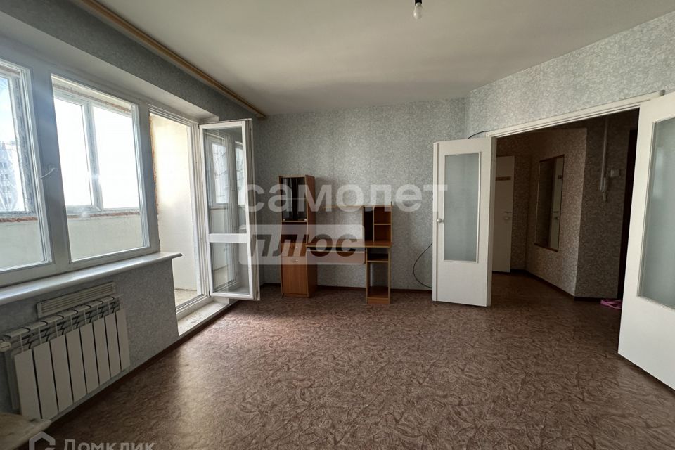 Продаётся 1-комнатная квартира, 42 м²
