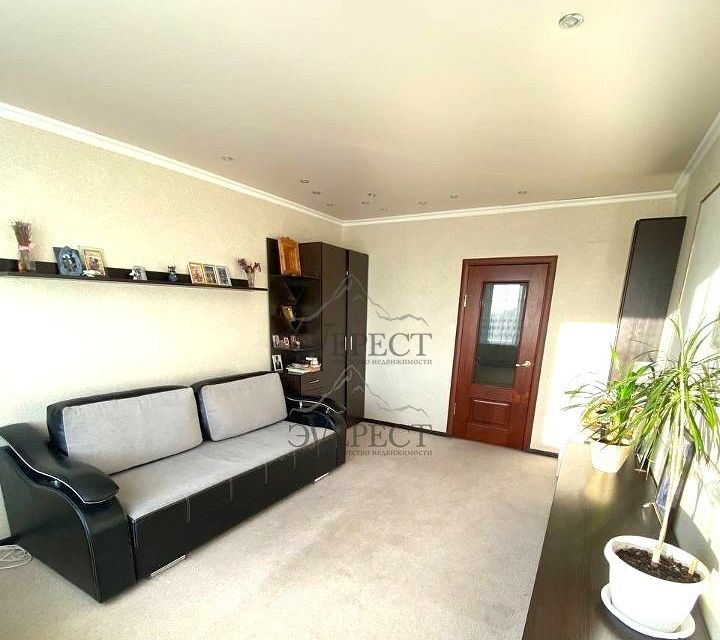Продаётся 3-комнатная квартира, 63.7 м²