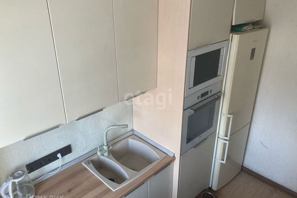 Продаётся 3-комнатная квартира, 59.6 м²