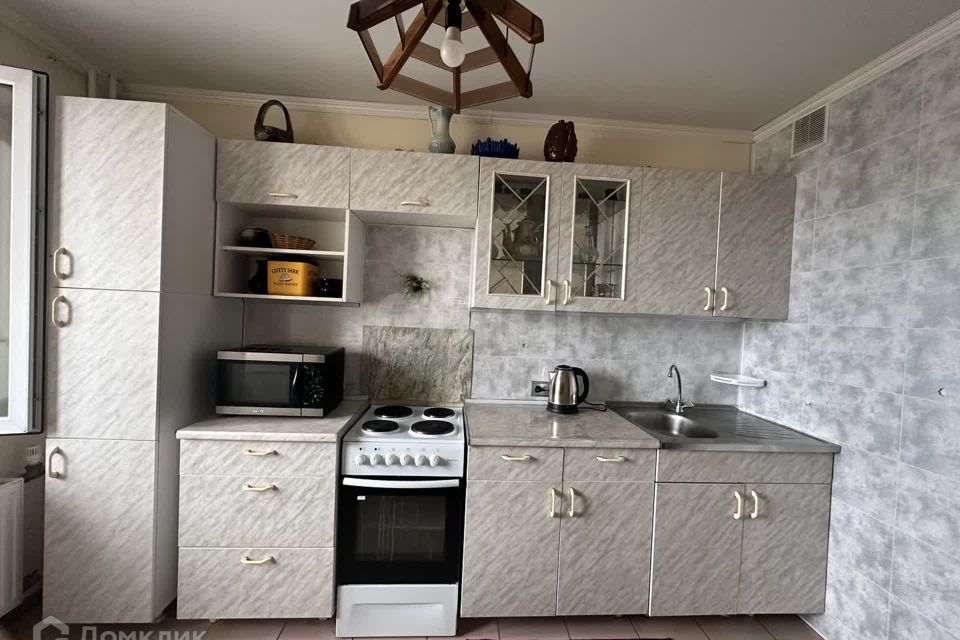 Сдаётся 1-комнатная квартира, 40 м²