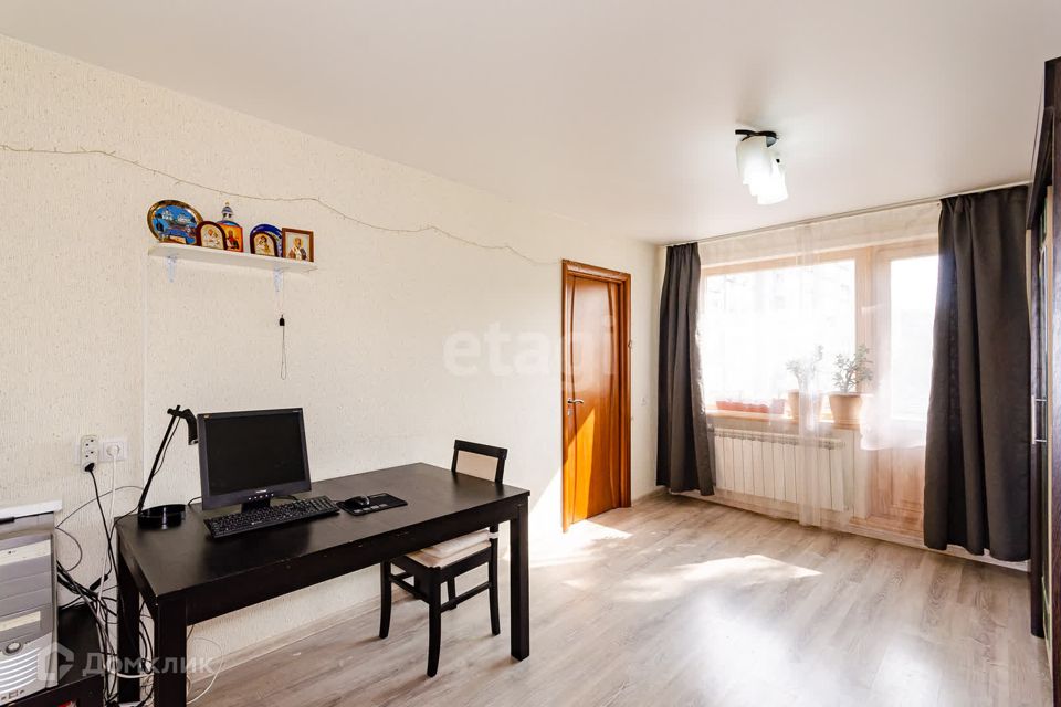 Сдаётся 3-комнатная квартира, 54.2 м²
