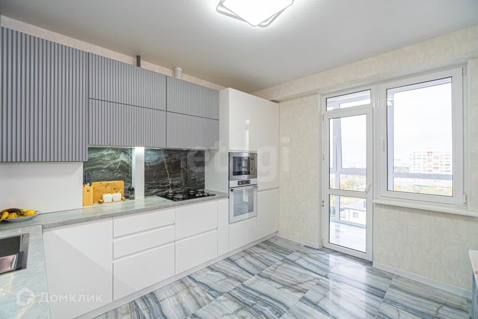 Продаётся 3-комнатная квартира, 69.9 м²