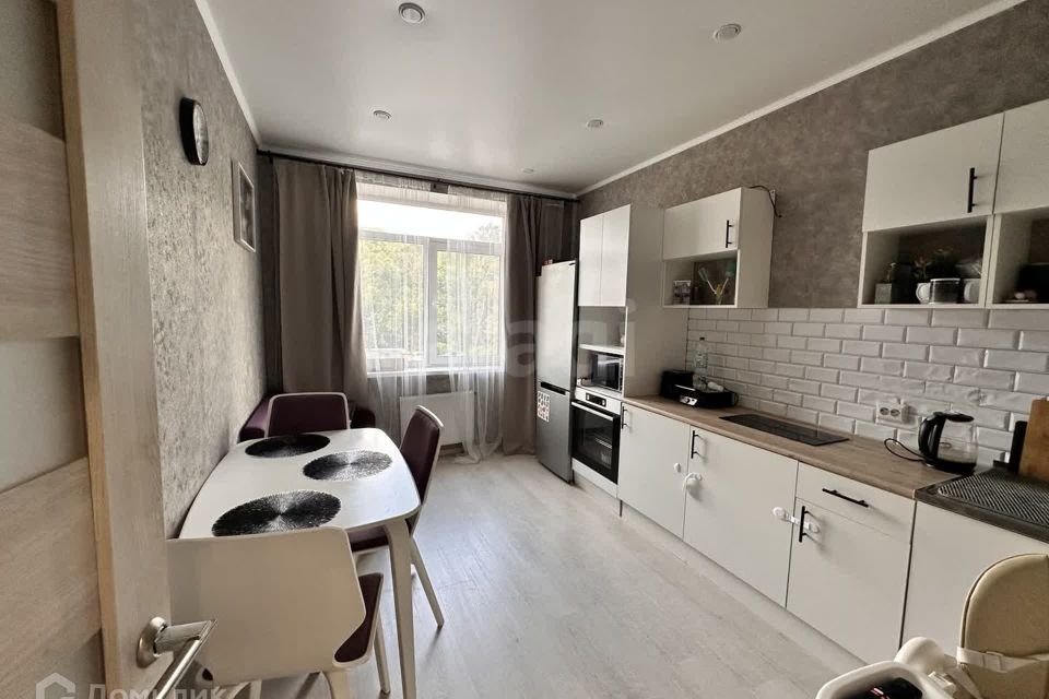 Продаётся 1-комнатная квартира, 39.1 м²
