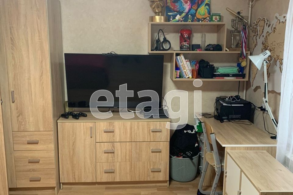 Продаётся 2-комнатная квартира, 43.2 м²