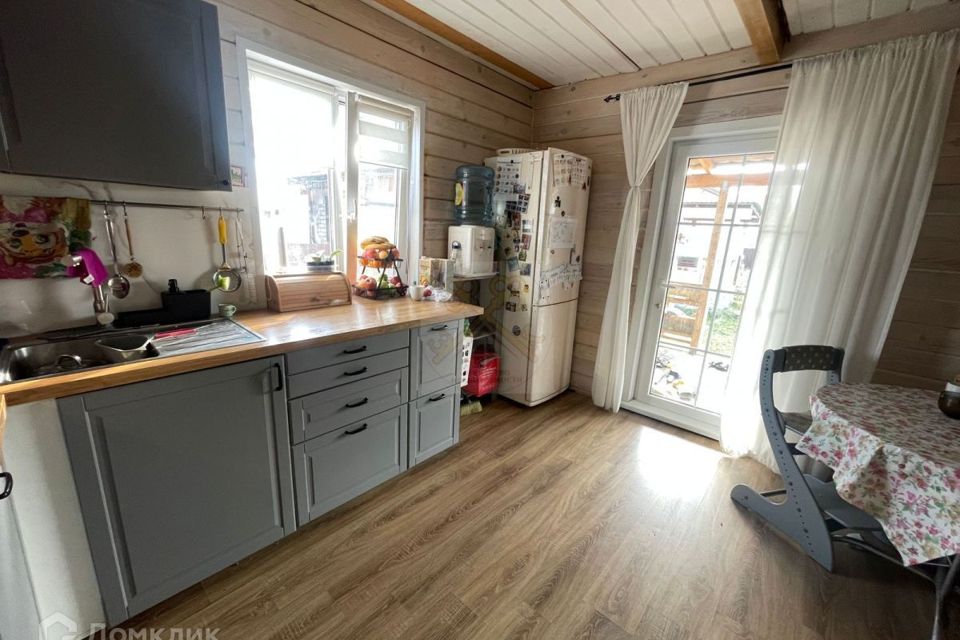 Продаётся 2-этажный дом, 119 м²