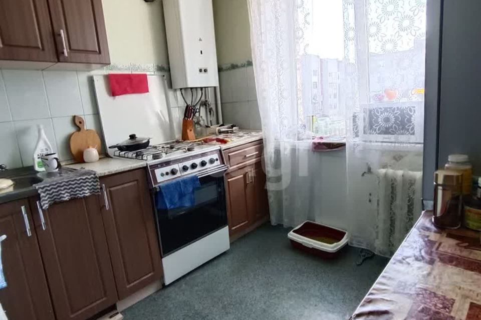 Продаётся 3-комнатная квартира, 57.9 м²